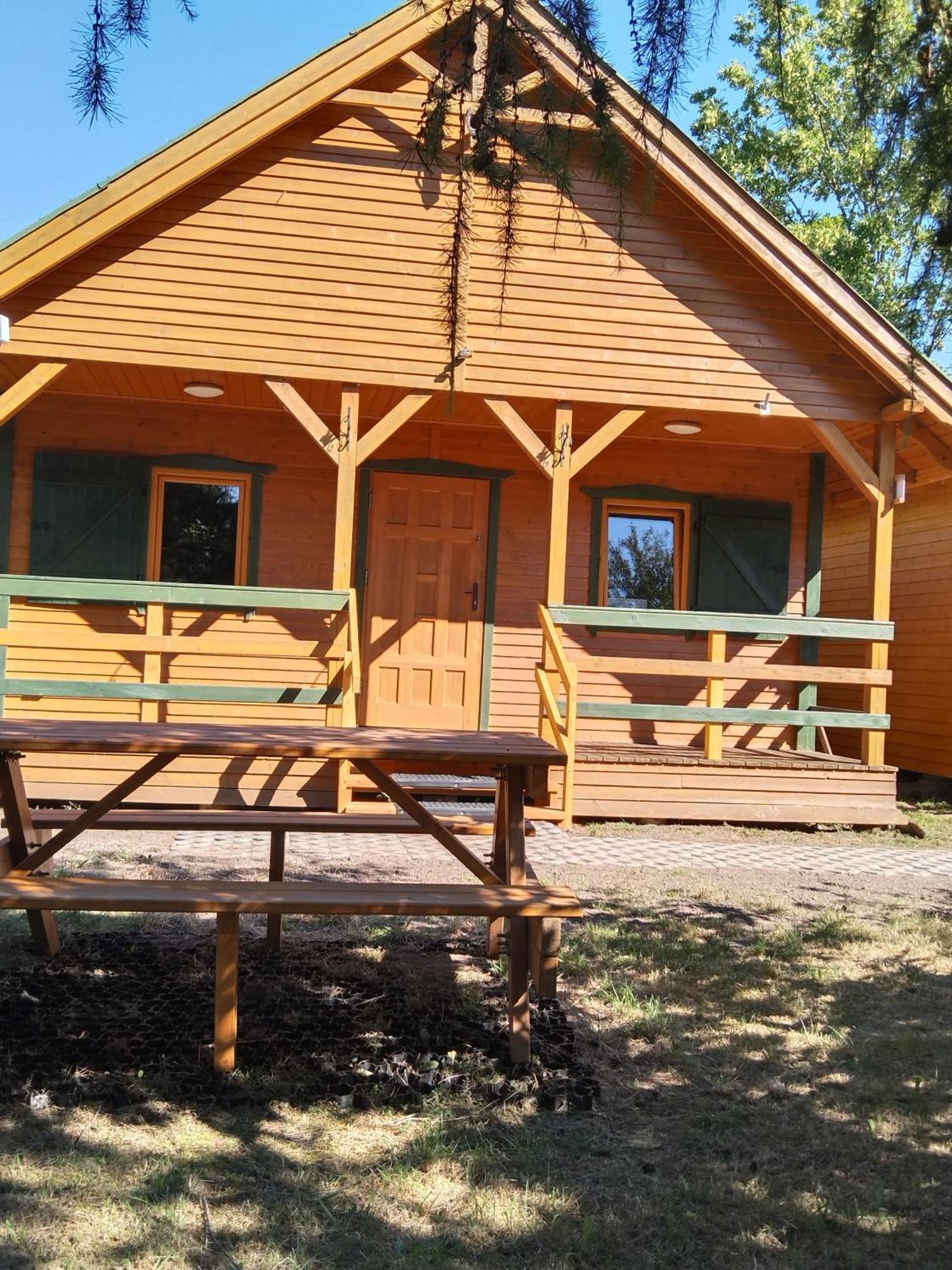 Domek Drewniany Nad Morzem Caloroczny Ustronie Morskie Exterior photo